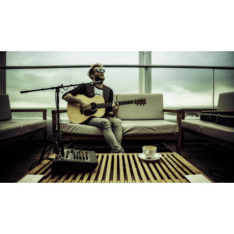 Table de mixage Allen & Heath ZEDI-8