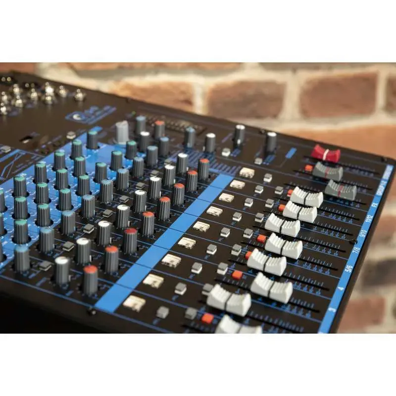 OQAN Q-12 MK2 USB MIXER