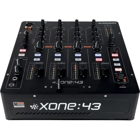 ALLEN & HEATH - DAH XONE-43
Consoles Club - 4 voies stéréo, 2 out stéréo