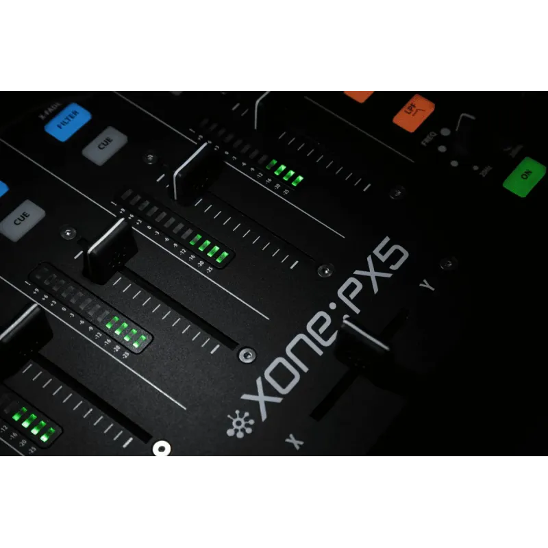 Consoles Club  ALLEN & HEATH - DAH XONE-PX5