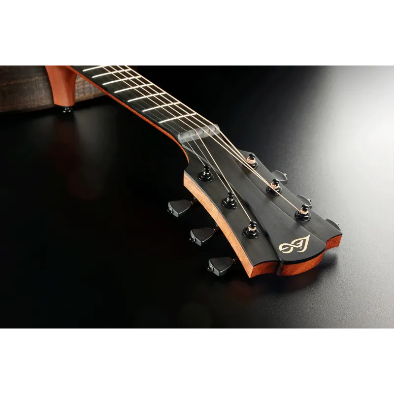 Guitare Folk Lâg Acoustique SAUVAGE-A