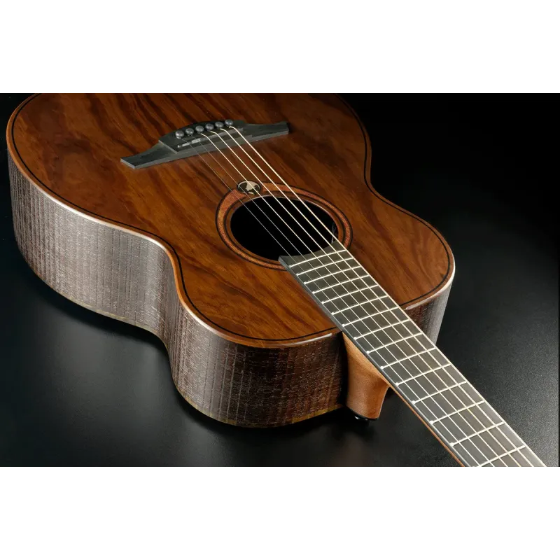 Guitare Folk Lâg Electro-Acoustique SAUVAGE-TE