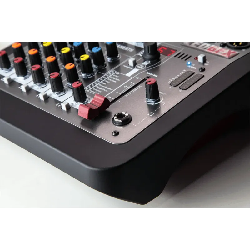 Table de mixage ALLEN & HEATH - ZED-6FX  GSPre - 2 in mono, 2 stéréo avec effets
